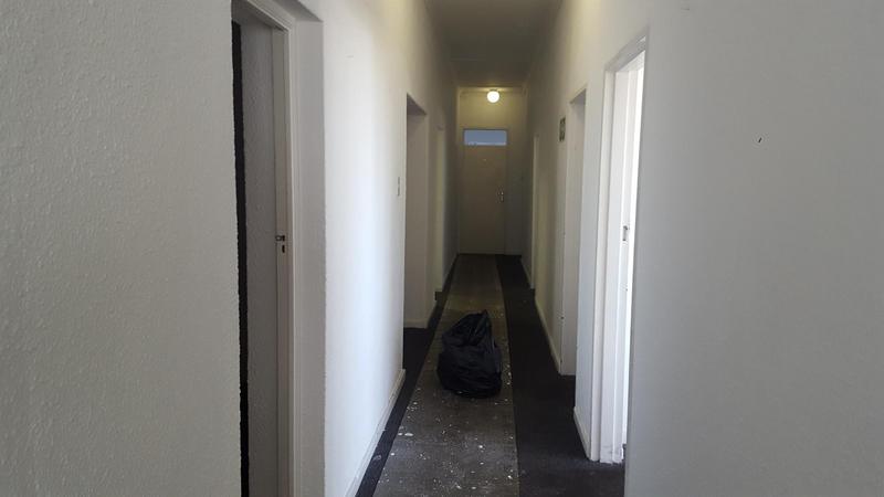 To Let commercial Property for Rent in Paarden Eiland Western Cape